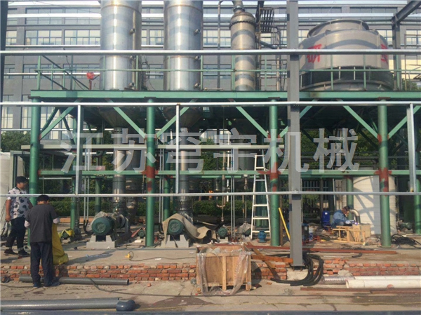 3000kg双效强制循环蒸发器 (2)